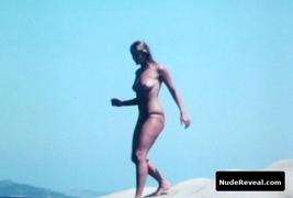 GLORIA GUIDA nude in So Young, So Lovely, So Vicious