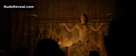 KEIRA KNIGHTLEY nude in Colette