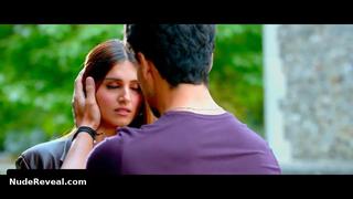 TARA SUTARIA nude in Heropanti 2