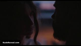 CLARA PONSOT nude in Du Soleil Dans Mes Yeux