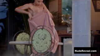 PAOLA NUNEZ nude in Deseo