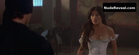 CATHERINE ZETA-JONES nude in The Mask of Zorro