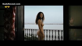 DEBORA NASCIMENTO nude in Budapeste