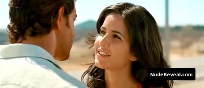 KATRINA KAIF nude in Zindagi Na Milegi Dobara