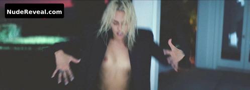 MILEY CYRUS nude in Flowers
