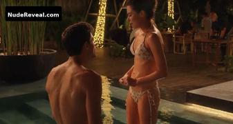 MIRANDA COSGROVE nude in Mother of the Bride