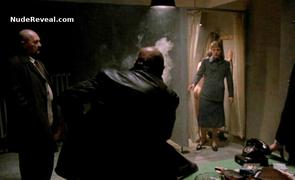 LINDA FIORENTINO nude in Gotcha