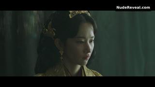 JEON JONG-SEO nude in Queen Woo