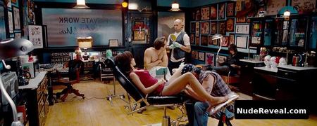 OLIVIA WILDE nude in The Change-Up