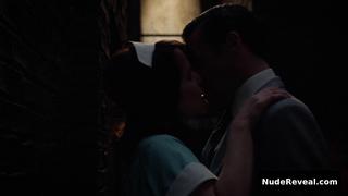 ELIZABETH REASER nude in Mad Men