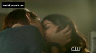 FLORIANA LIMA nude in Supergirl