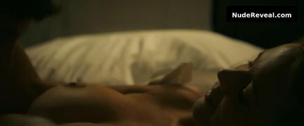 VIRGINIE EFIRA nude in Un amour impossible