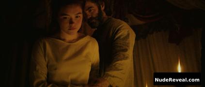 FLORENCE PUGH nude in Outlaw King