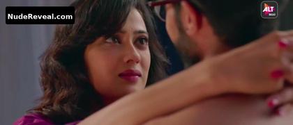 SHWETA TIWARI nude in Hum Tum And Them