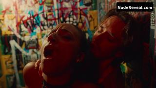 MAIMOUNA BADJIE nude in 2dezit