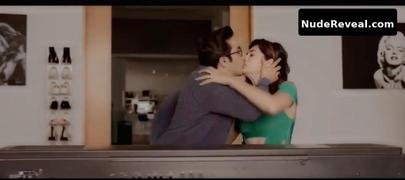 TAAPSEE PANNU nude in Judwaa 2