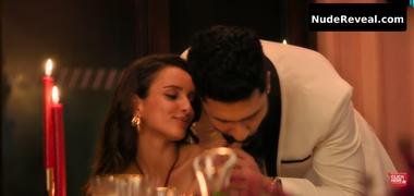 TRIPTI DIMRI nude in Bad Newz