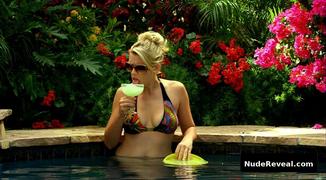 BUSY PHILIPPS nude in Cougar Town
