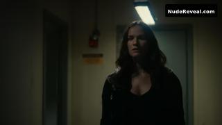 KELLY OVERTON nude in Van Helsing