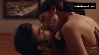 ANUJA SATHE nude in Ek Thi Begum
