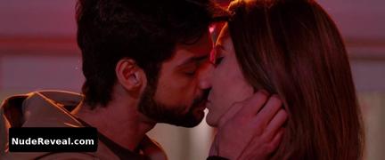 URVASHI RAUTELA nude in Hate Story 4