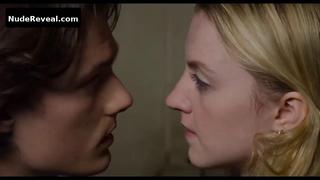 EVANNA LYNCH nude in My Name Is Emily
