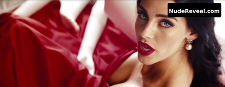 JESSICA LOWNDES nude in Silicone in Stereo