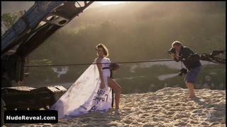 BRUNA LINZMEYER nude in A Forca Do Querer