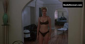 MELANIE GRIFFITH nude in The Bonfire of the Vanities