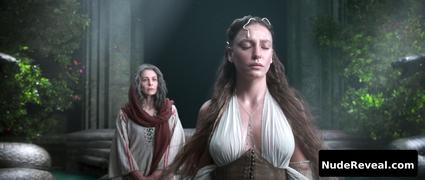SERENAY SARIKAYA nude in Shahmaran