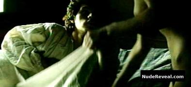 MARION COTILLARD nude in La guerre dans le Haut Pays