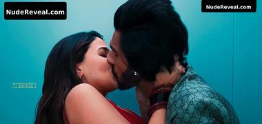ALIA BHATT nude in Rocky Aur Rani Kii Prem Kahaani