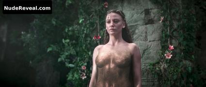 SERENAY SARIKAYA nude in Shahmaran