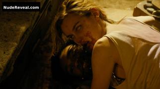 LEXI JOHNSON nude in Fear the Walking Dead