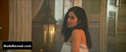 KATRINA KAIF nude in Tiger 3
