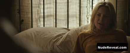 KATE HUDSON nude in Deepwater Horizon