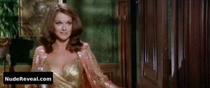 ANN-MARGRET nude in The Cheap Detective