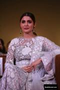 ANUSHKA SHARMA nude in Pk