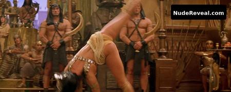 RACHEL WEISZ nude in The Mummy Returns