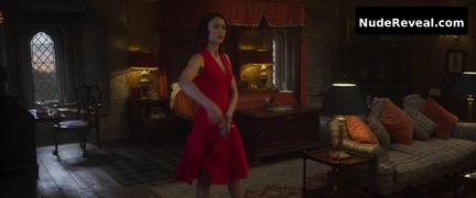 OLGA KURYLENKO nude in Johnny English Strikes Again