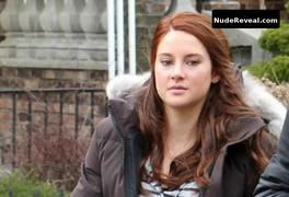 SHAILENE WOODLEY nude in The Amazing Spider-Man 2