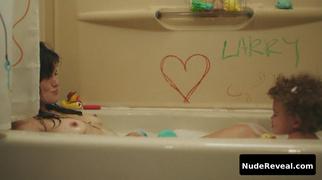 FRANKIE SHAW nude in SMILF