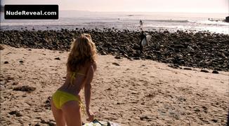 ANNALYNNE MCCORD nude in 90210