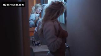 PAMELA ANDERSON nude in Connected