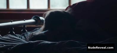 HOLLAND RODEN nude in Mother, May I?