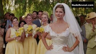 CATHERINE ZETA-JONES nude in Intolerable Cruelty