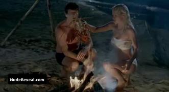 MICHELLE HUNZIKER nude in Natale In Crociera