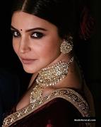 ANUSHKA SHARMA nude in Pk