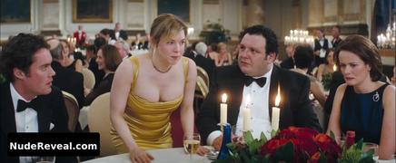 RENEE ZELLWEGER nude in Bridget Jones: The Edge of Reason