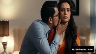 RANI MUKERJI nude in Kabhi Alvida Naa Kehna